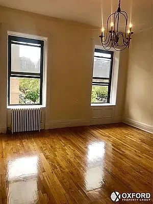 Rented by Oxford Property Group | media 44