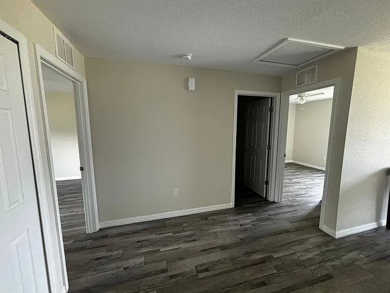8532 Juniper Rd #4 — Photo 3