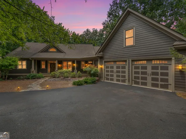1033 Quail Cove Dr, Jasper, GA 30143