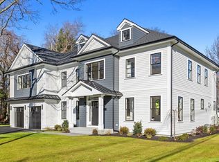 1 Marshall Rd, Lexington, MA 02420