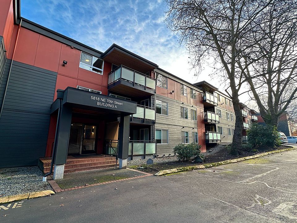 1st image of 5818 NE 70th St APT A210