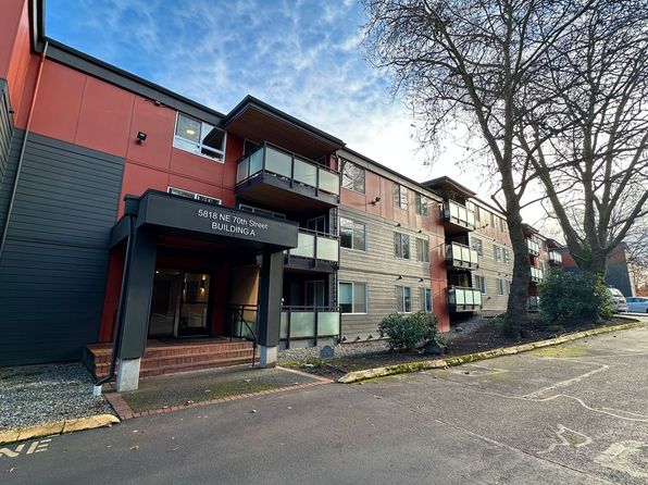 5818 NE 70th St APT A210