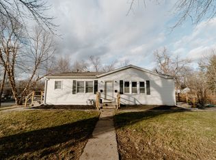 3976 Seward St #3976, Omaha, NE 68111