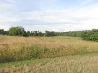 1370 Waterford Pointe Rd, Lexington, NC 27292