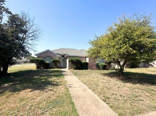 1505 Becky Ln, Lancaster, TX 75134