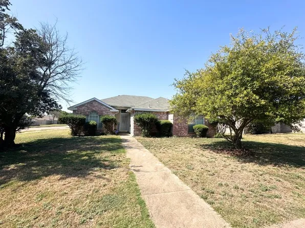 1505 Becky Ln, Lancaster, TX 75134
