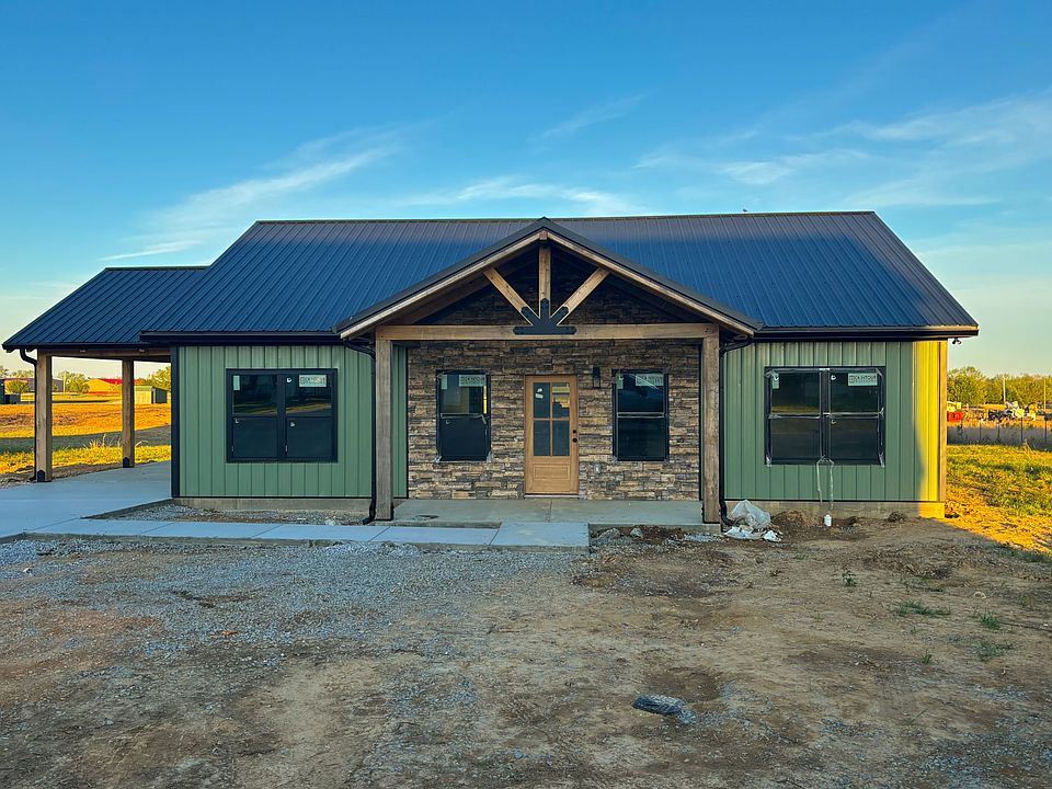 1st image of 150 Edgewood Dr