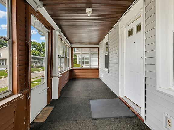 5th image of 1827 13th St