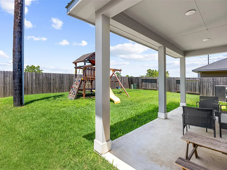 5347 Sunny Ray Dr — Photo 29