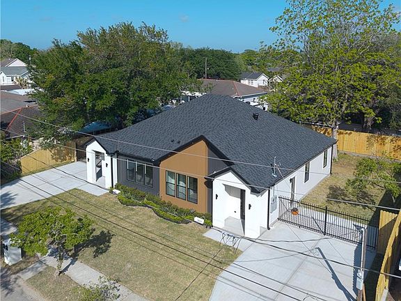 4th image of 2027-2029 W Beauregard St