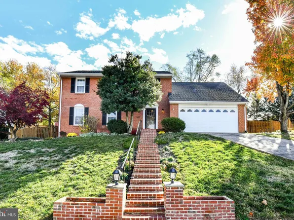 139 Governors Dr SW, Leesburg, VA 20175