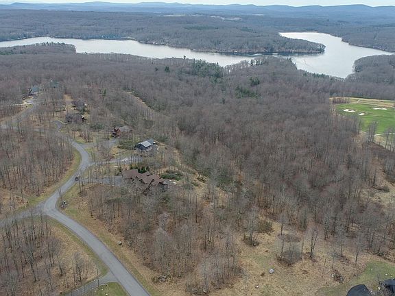5th image of 8 Grand Estates Dr