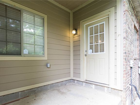 2nd image of 794 W Breeze Cv