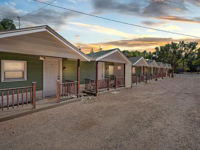 High Country Lodge — Photo 27