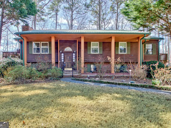 562 Adams Rd, Fayetteville, GA 30214