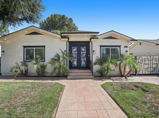 7710 Ostrom Ave, Van Nuys, CA 91406