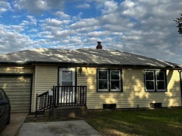 2334 S Greenwood St, Wichita, KS 67211