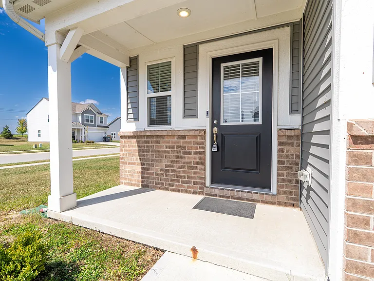 76 Fernleaf Dr — Photo 3