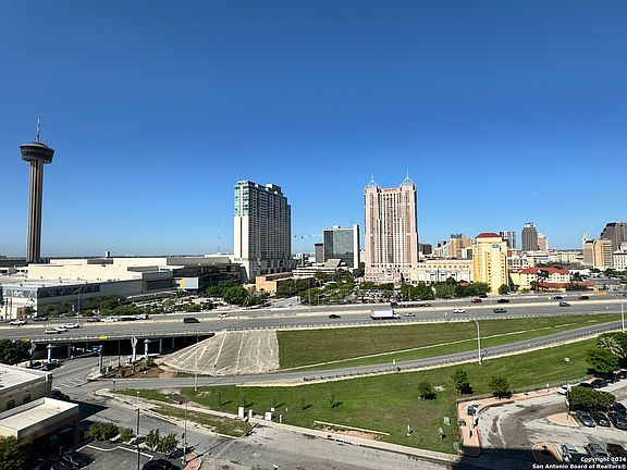 3rd image of 215 N Center #1008