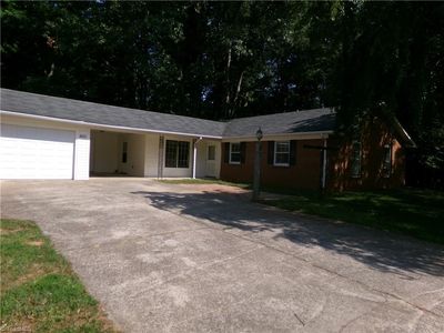 203 Turkey Hill Dr, King, NC, 27021
