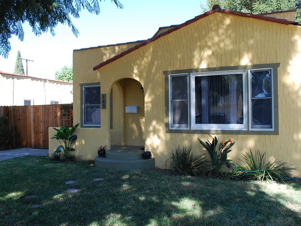 Lovely Spanish Bungalow