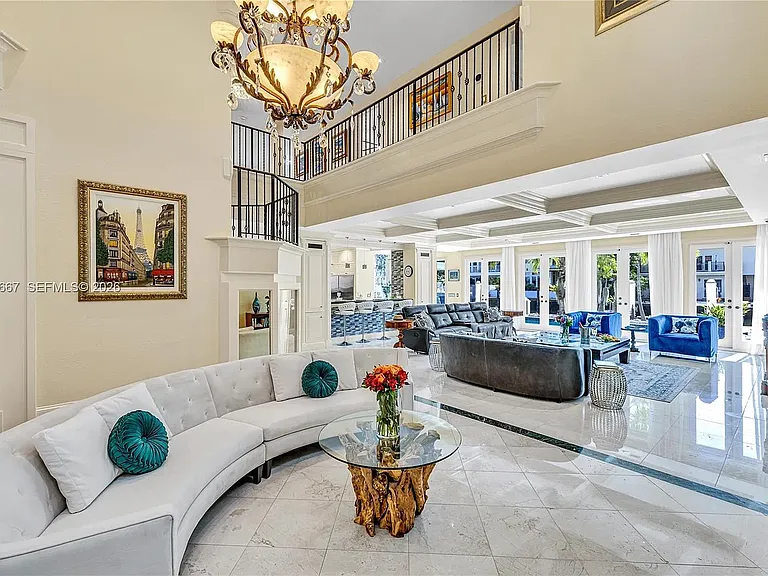 625 SE Poinciana Dr — Photo 28