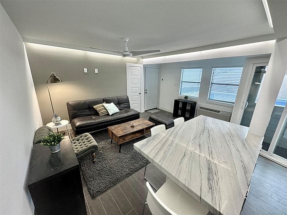2nd image of 412 Pacific St #12B