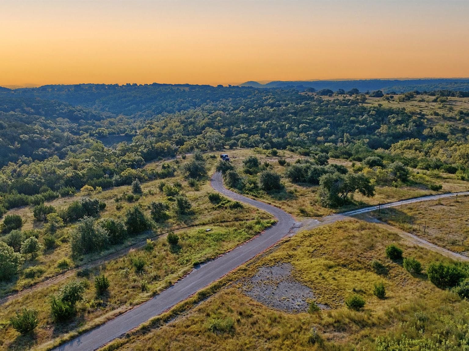 753 W Sunset Dr, Johnson City, TX 78636 | MLS #1812462 | Zillow