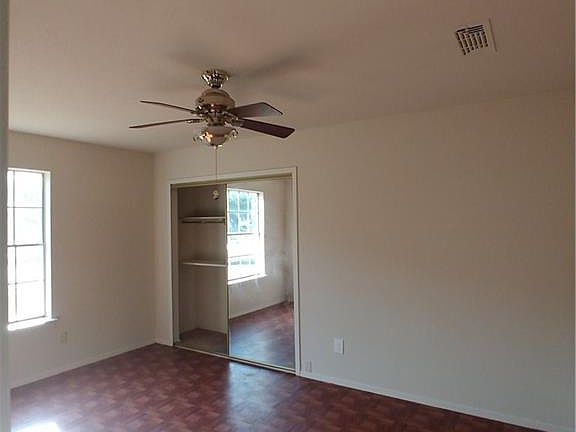 3rd image of 7217 Romford Way