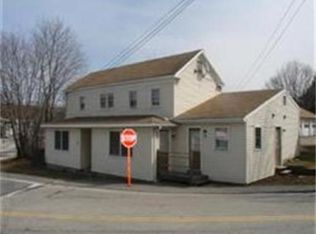 89 Sutton St #A, Northbridge, MA 01534