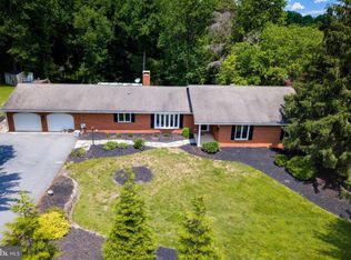 2330 Erin Rd, Sykesville, MD 21784