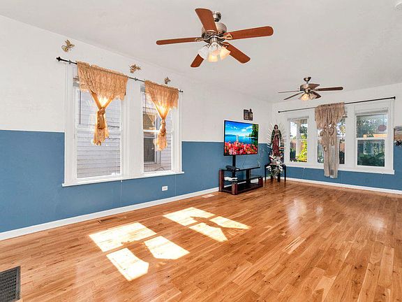 4th image of 6509 S Claremont Ave