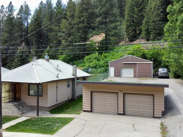 192 Mill Rd, Mullan, ID 83846