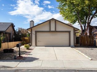 1651 Topeka Cir, Sparks, NV 89434