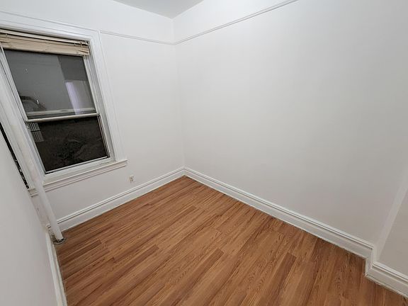 3rd image of 7626 16th Ave #2R