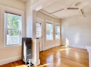 95 North St, Somerville, MA 02144