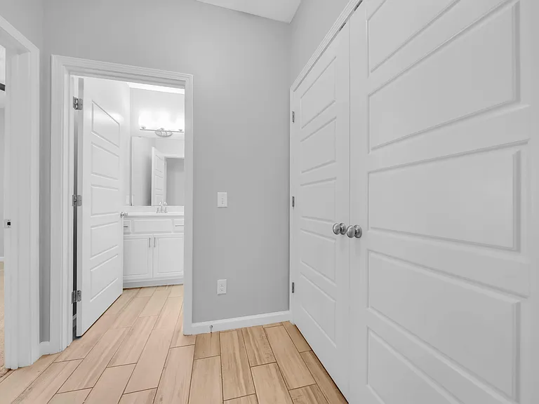 125 Fernwood St — Photo 27
