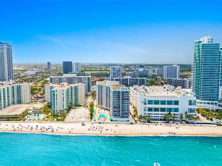 3725 S Ocean Dr #311 — Photo 52