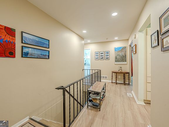 2nd image of 3671 Cold Spring Ln