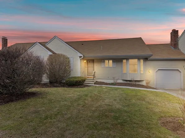 54 Copperwood Dr Unit 54, Stoughton, MA 02072