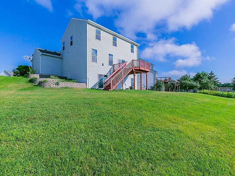 8413 Lobelia Ct — Photo 30