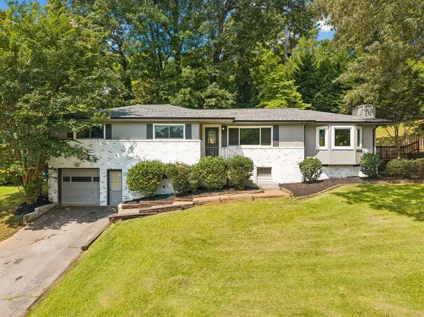 1021 Elaine Trl, Chattanooga, TN 37421