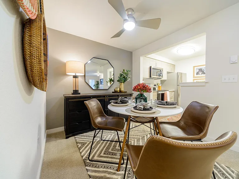 Meridian Pointe — Photo 15