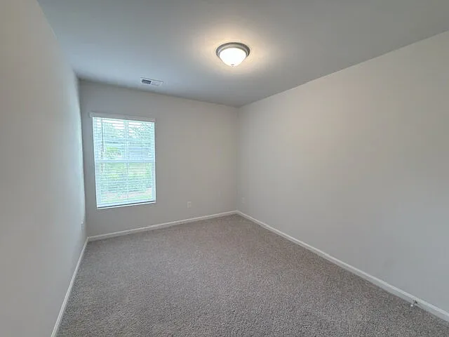 807 Coburg Ln — Photo 23