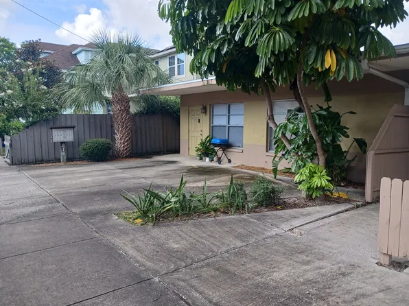 818 5th St N APT 6, Saint Petersburg, FL 33701
