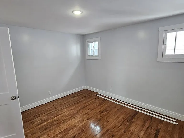 3115 Quay St — Photo 10
