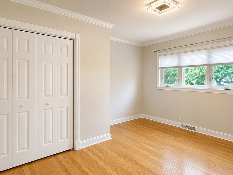 602 S Carol Ln — Photo 17