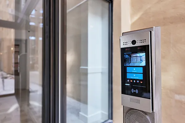 Rented by Corcoran | media 13