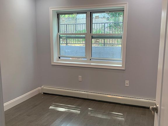 2nd image of 216 Tompkins Ave #1