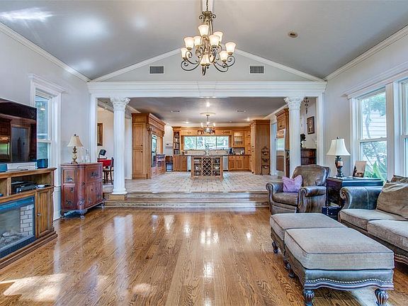 4th image of 6427 Rosalie Dr
